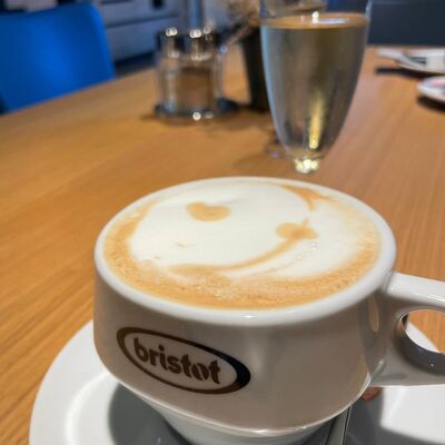 Bild vergr&ouml;&szlig;ern: Frühstück a la cart