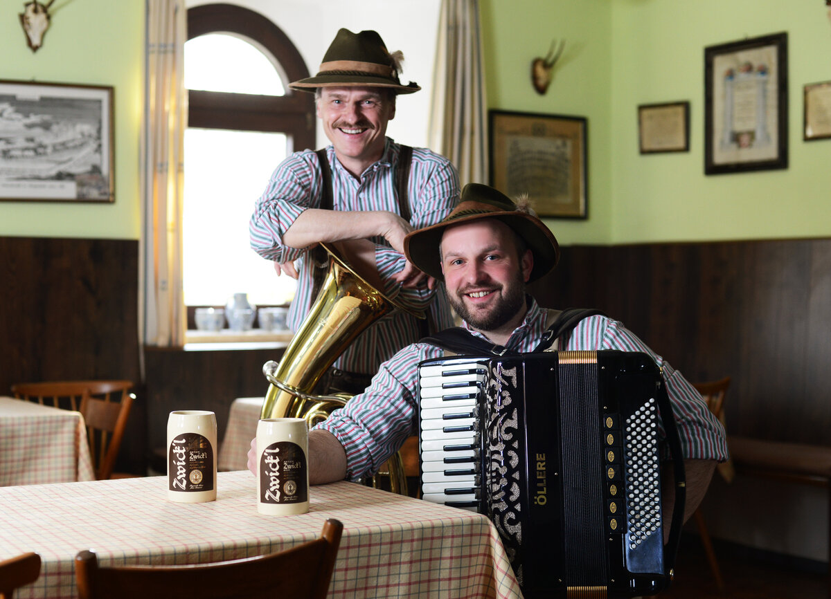 Die Zwoa Schneidig'n