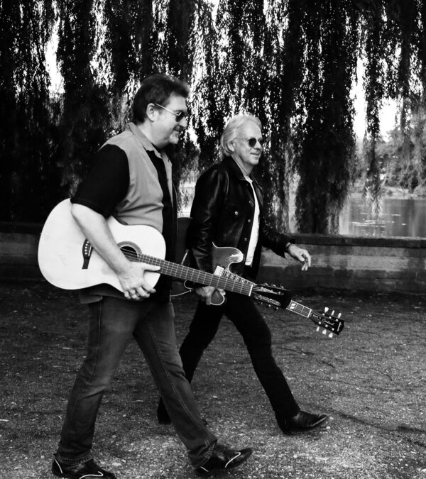 Bild vergr&ouml;&szlig;ern: Two 4 The Blues: Bernreuther & Knychalla