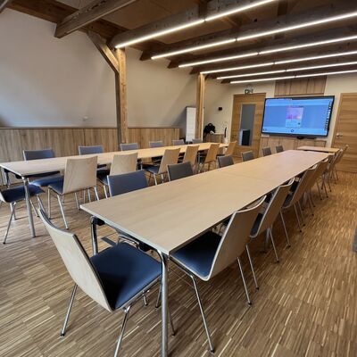 Bild vergr&ouml;&szlig;ern: Mehrzweckraum im Dachgeschoss Cafe "KaffeeZeit - Das Dorfcafe"