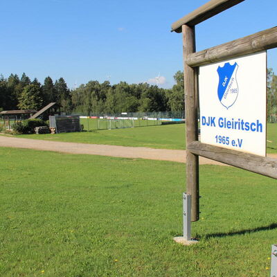 Bild vergr&ouml;&szlig;ern: Unterwegs auf auf dem Jubiläumssteig