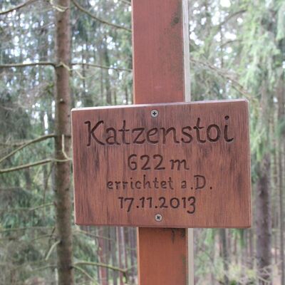 Bild vergr&ouml;&szlig;ern: Gipfelkreuz